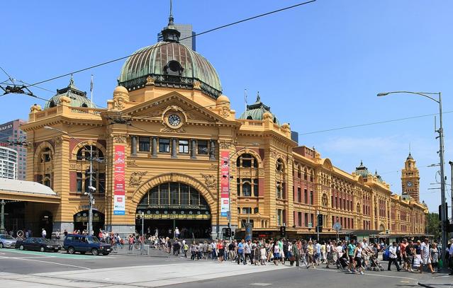 Flinders Street railway station